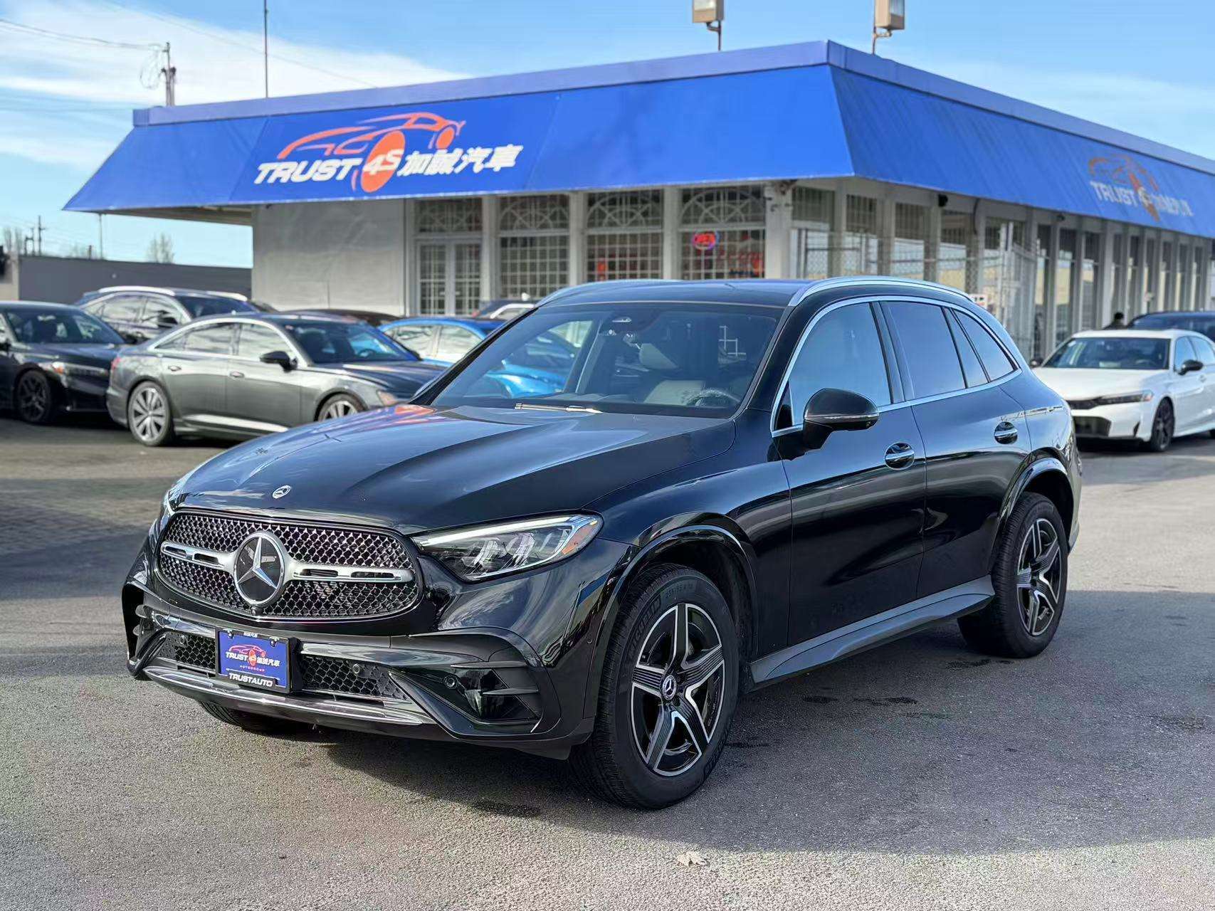 2025 Mercedes-Benz GLC GLC 300