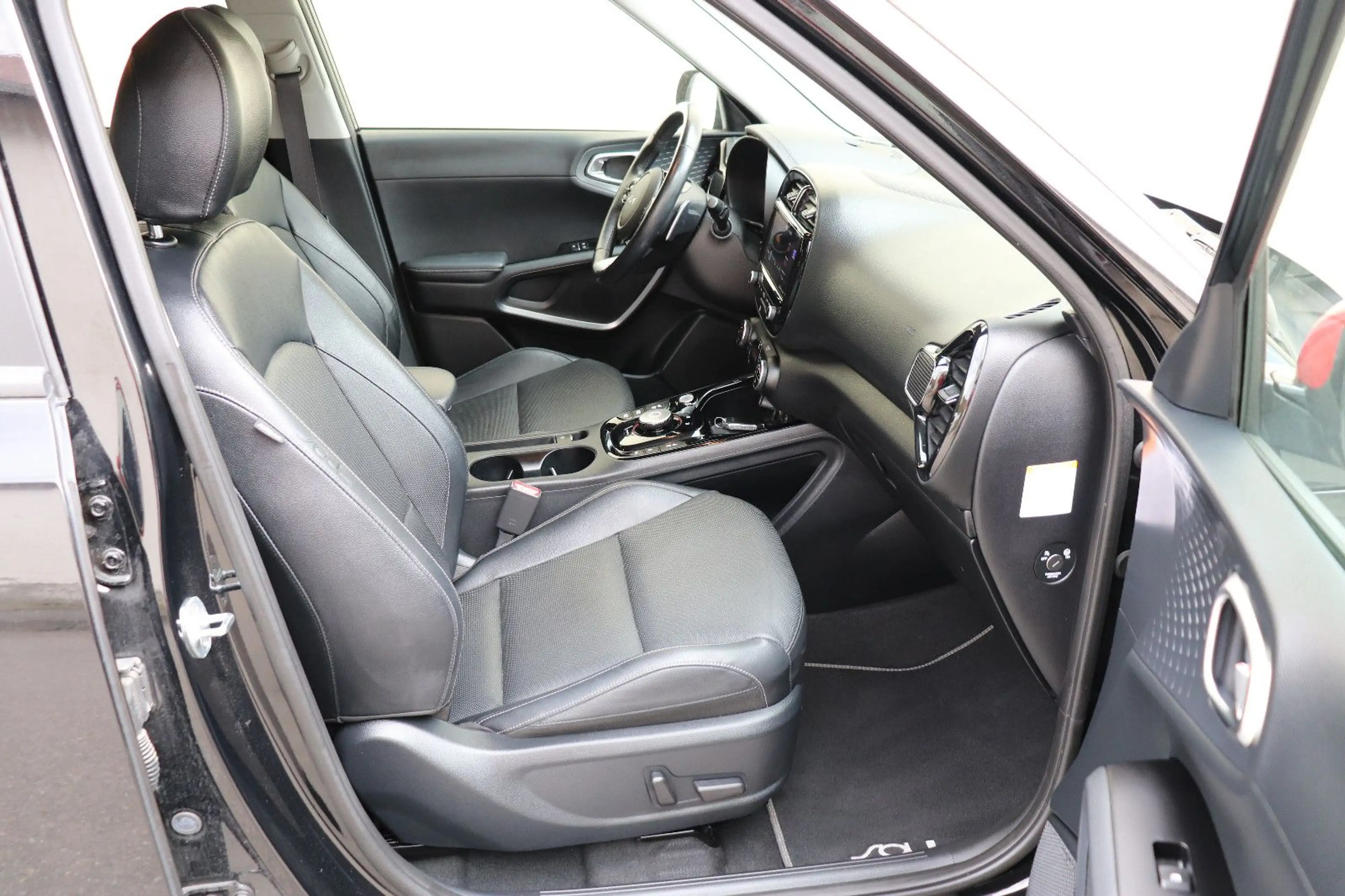 Kia Soul E-SOUL 64KWh SPIRIT LEDER-PAKET*SITZKLIMA*HEADUP — photo 10