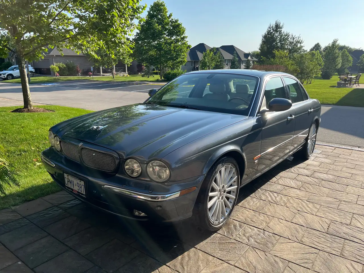 Jaguar XJR снимка Jaguar XJR