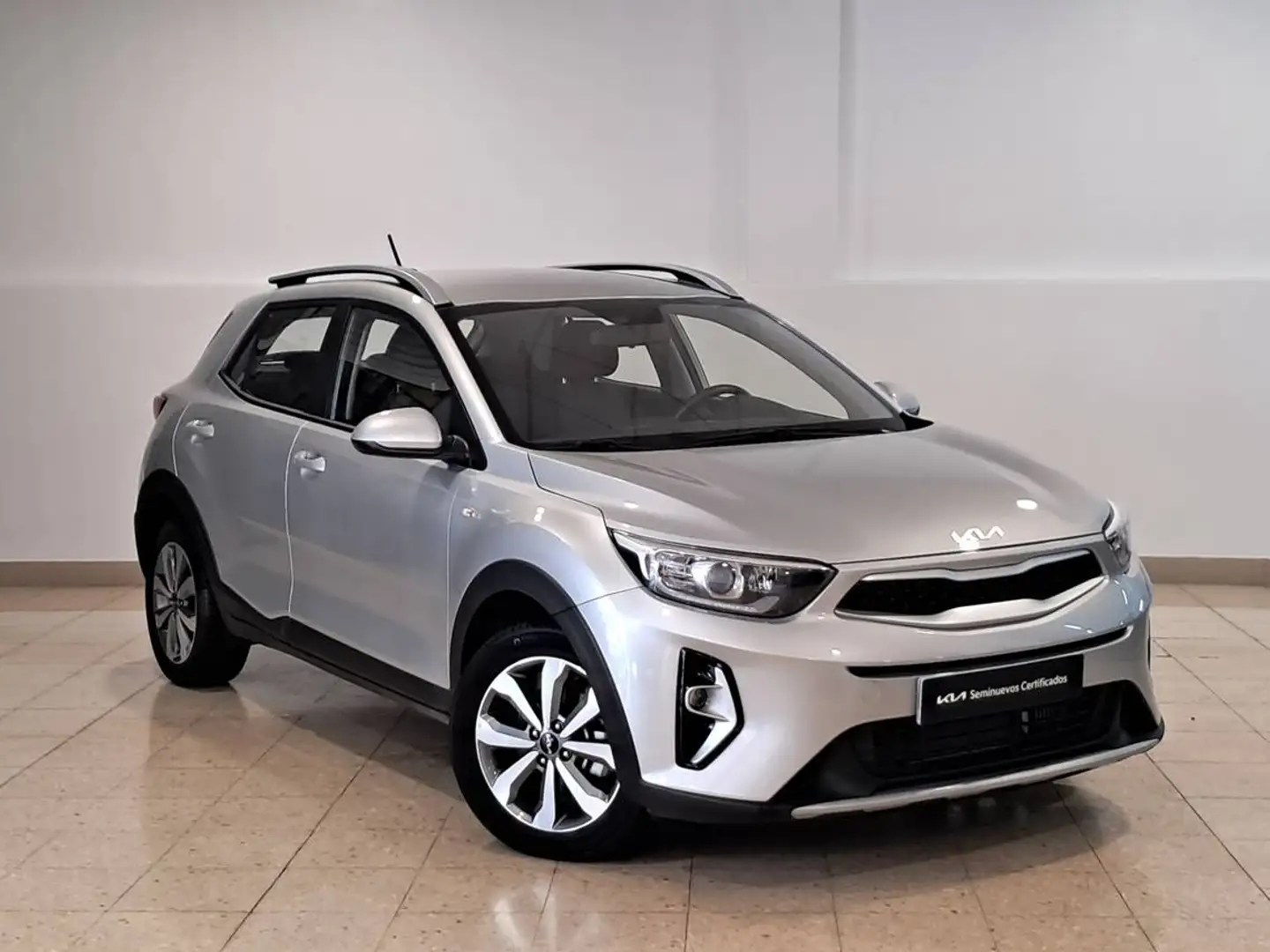 Kia Stonic 1.0 T-GDi MHEV Concept 100 Plateado - 2