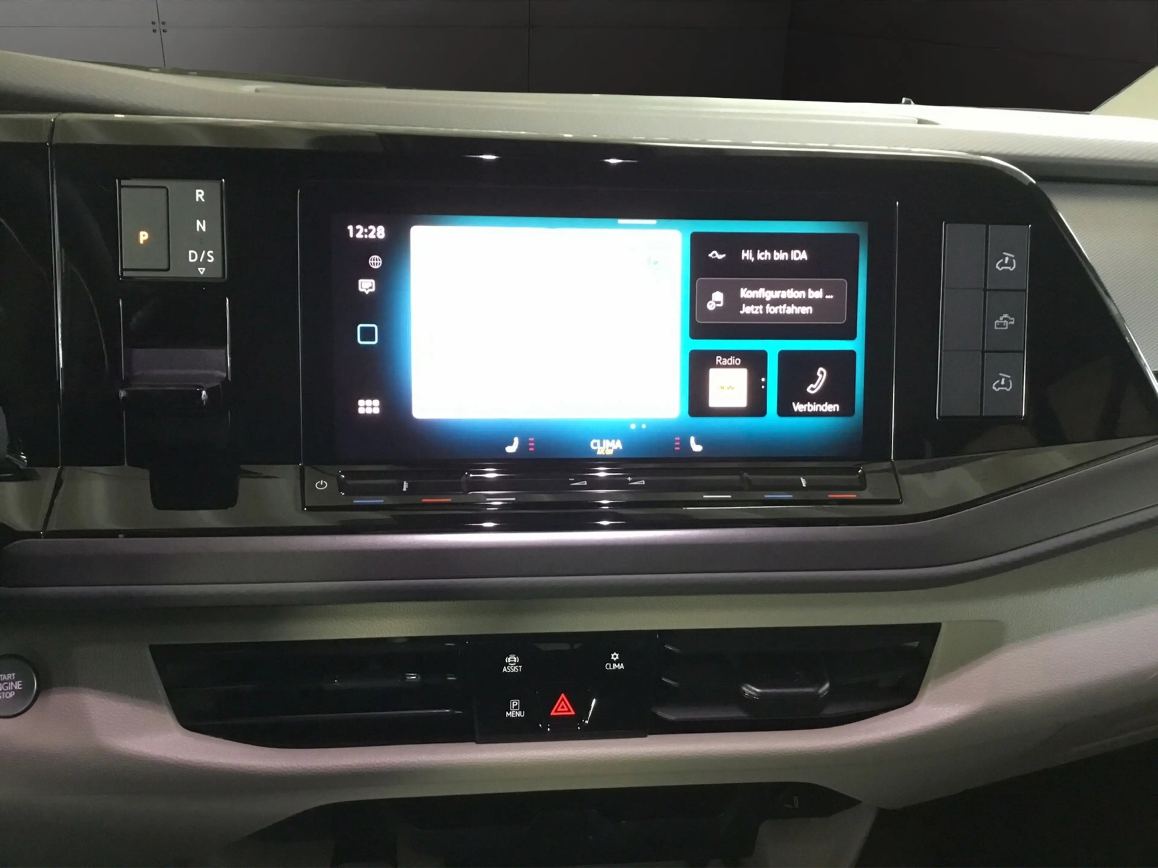 Volkswagen T7 California 2.0 TDI Beach Tour Standheizung+AHK — photo 14