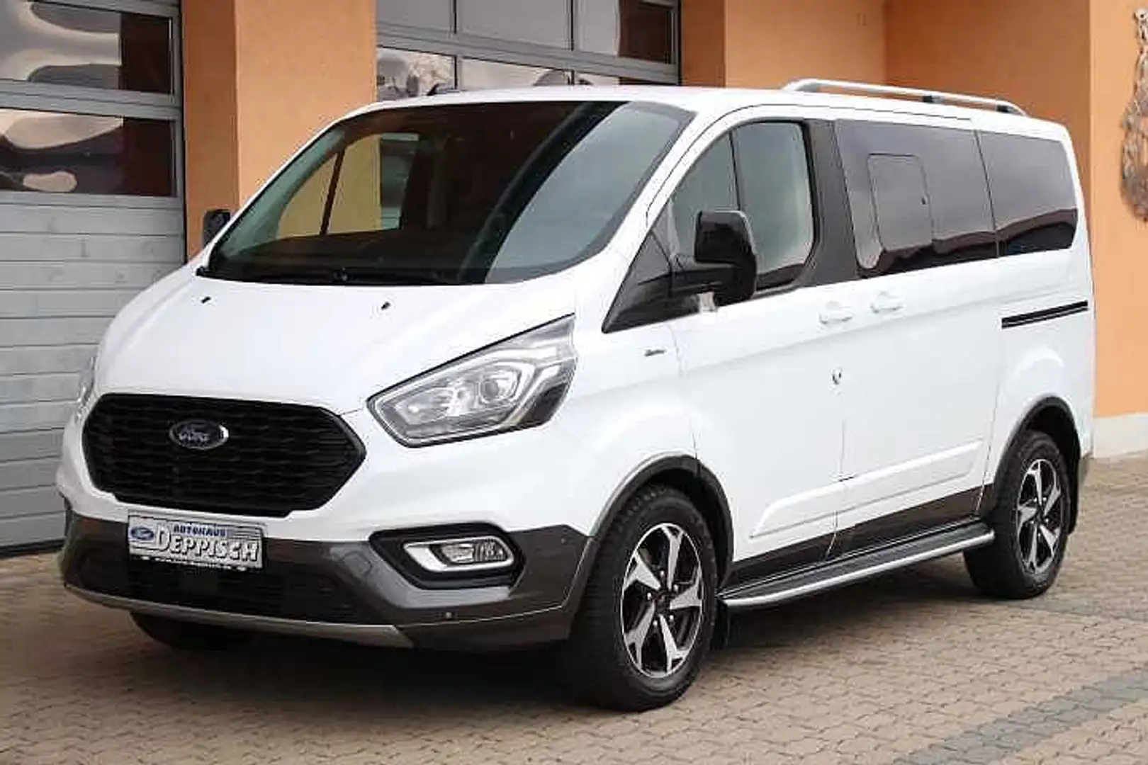 Ford Tourneo Custom Active 320 L1H1 Blanc - 1