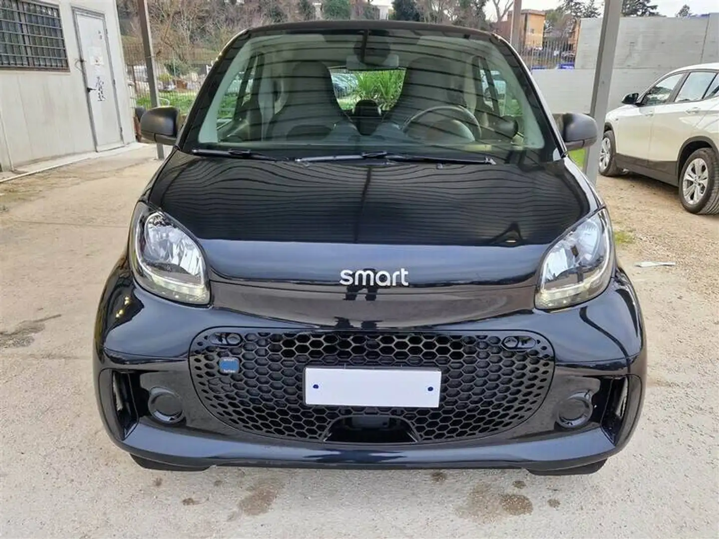 smart forTwo EQ 60KW PASSION COUPÉ Negro - 1