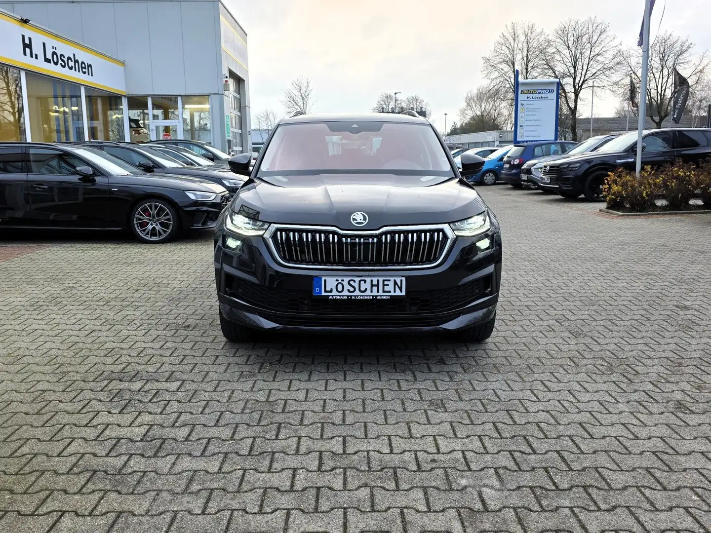 Skoda Kodiaq L&K 4x4 Panorama Standheizung AHK Schwarz - 2