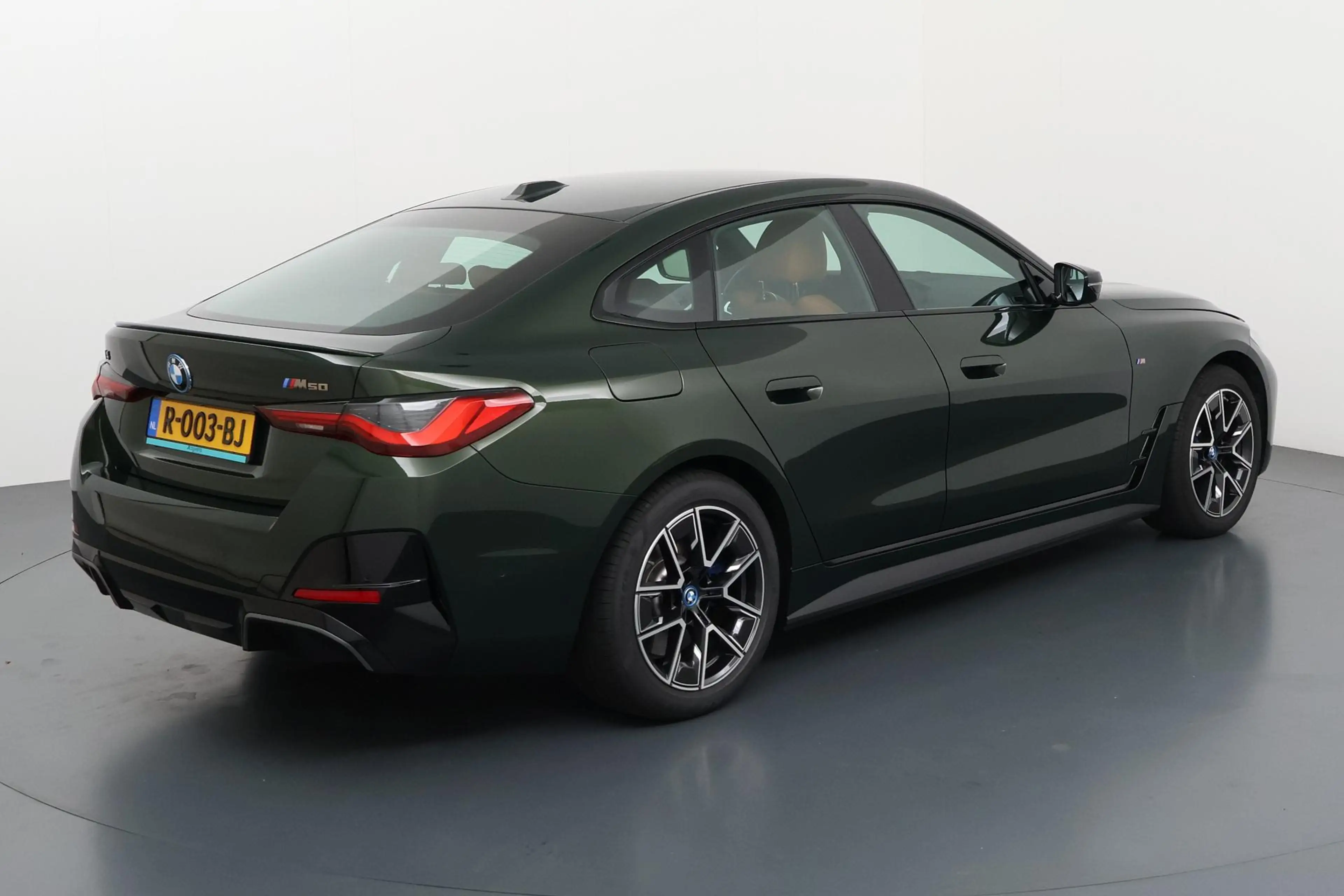 BMW i4 M50 84 kWh Elektrische topsport met adembenemende — photo 5