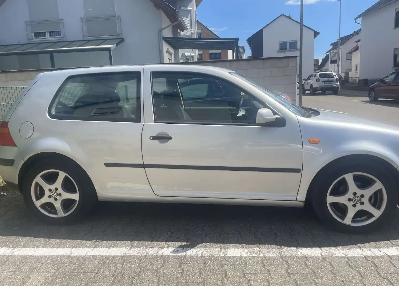 Volkswagen Golf, foto 2