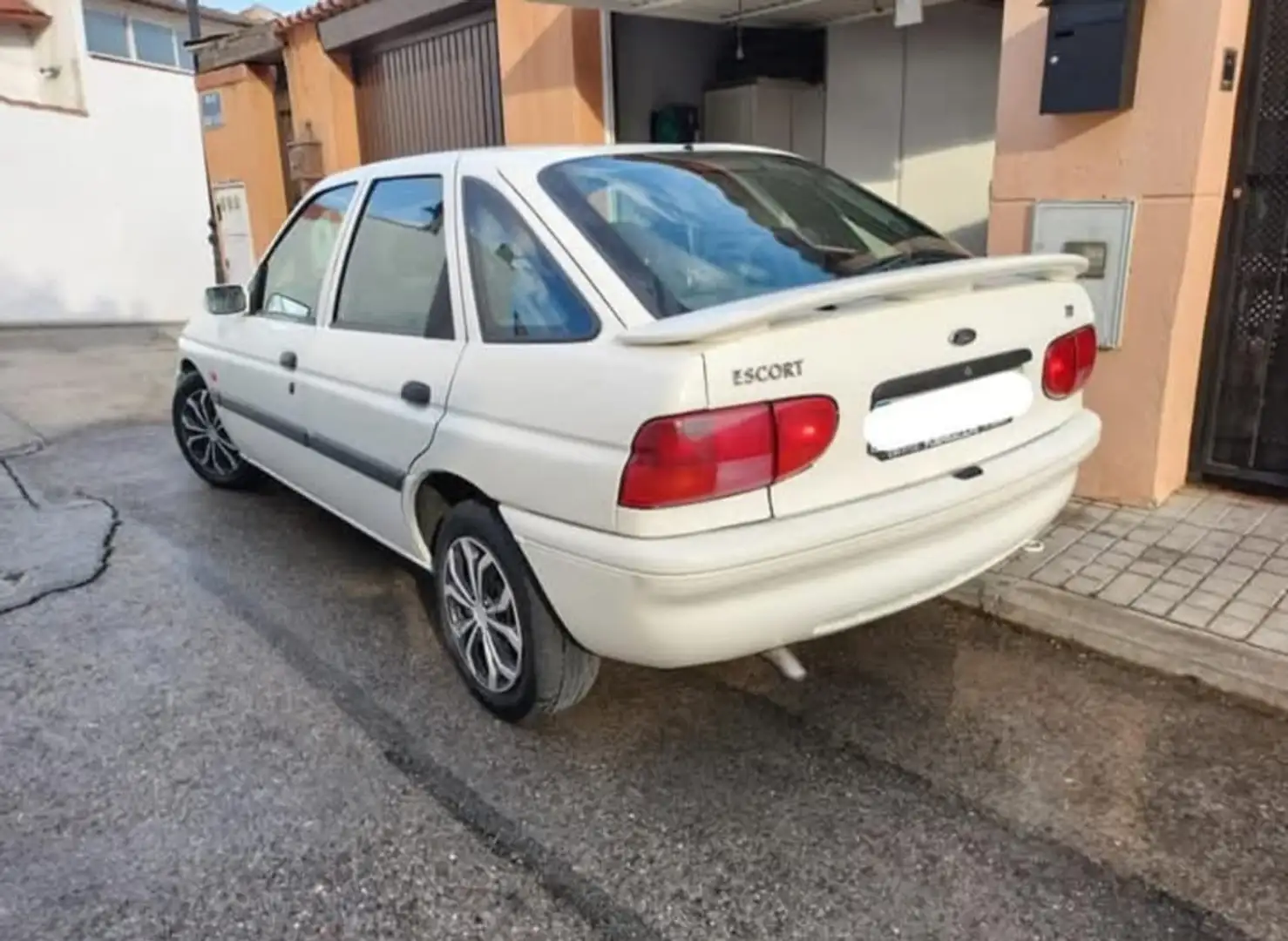Ford Escort 1.8 TD CLX - 2