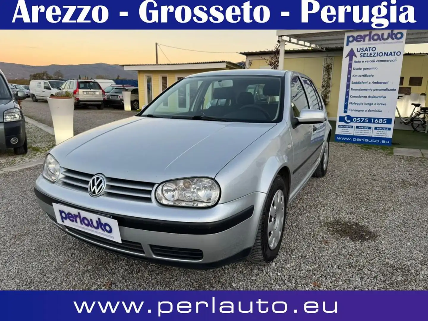 Volkswagen Golf 1.4 16V cat 5 porte Air UNICO PROPRIETARIO Argento - 1