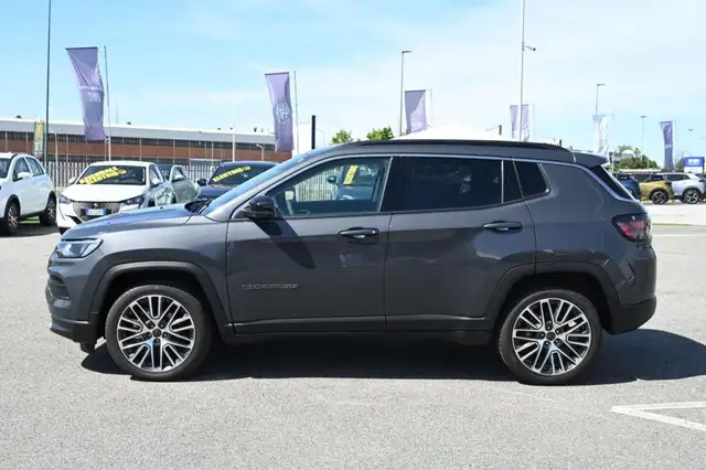 Jeep Compass view 8