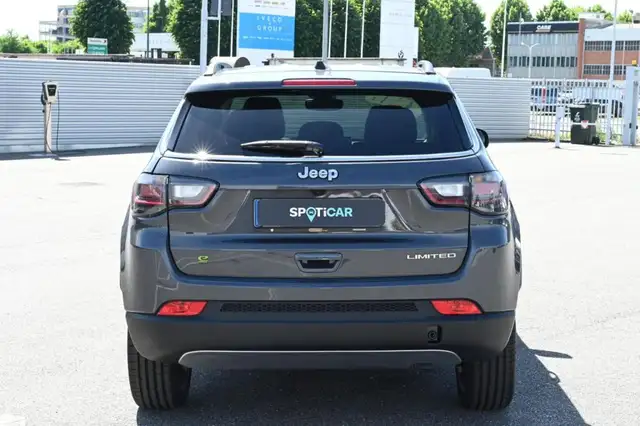 Jeep Compass view 6