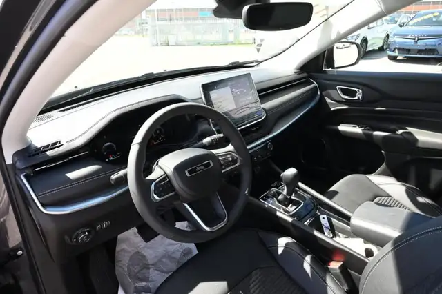 Jeep Compass view 13