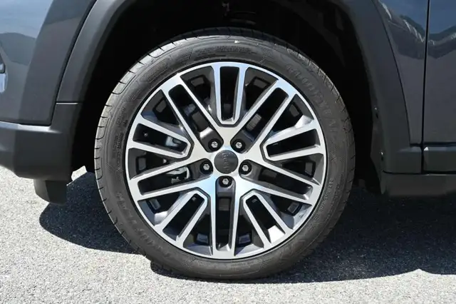Jeep Compass view 11