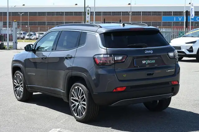 Jeep Compass view 7