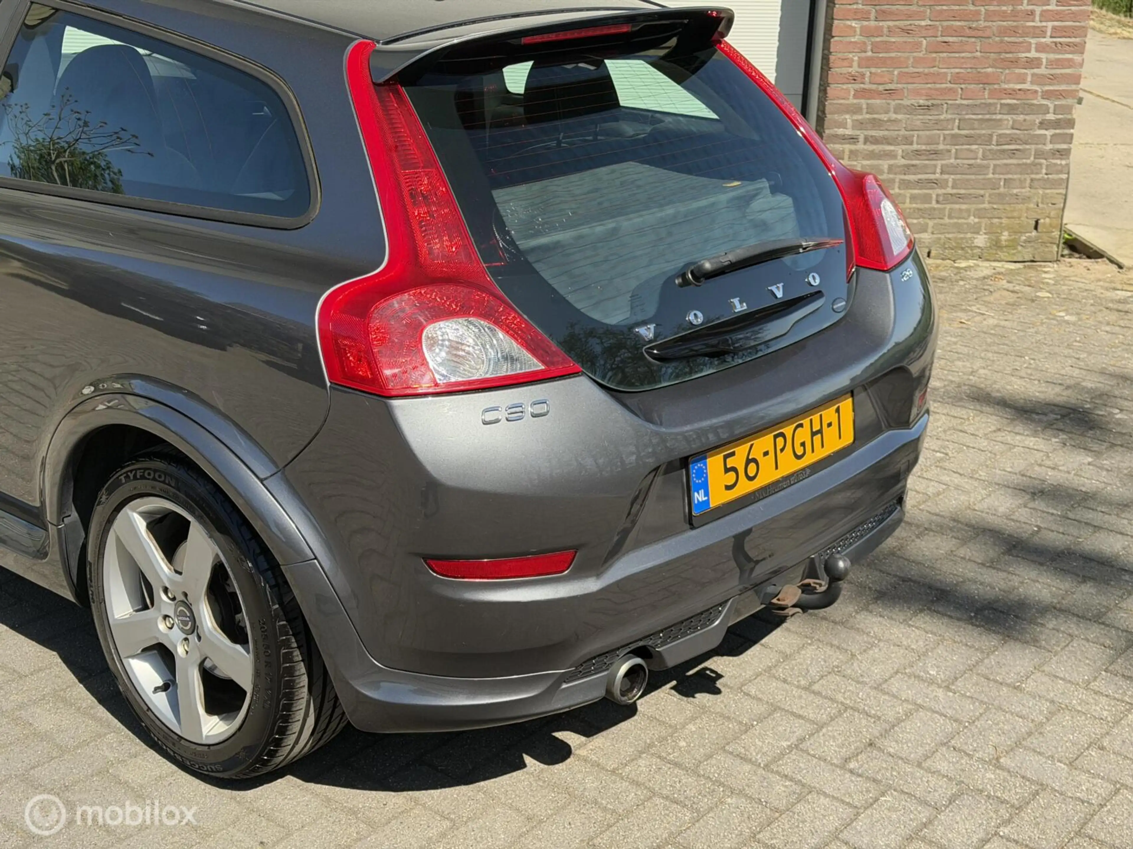 Volvo C30 2.0 R-Design — photo 19