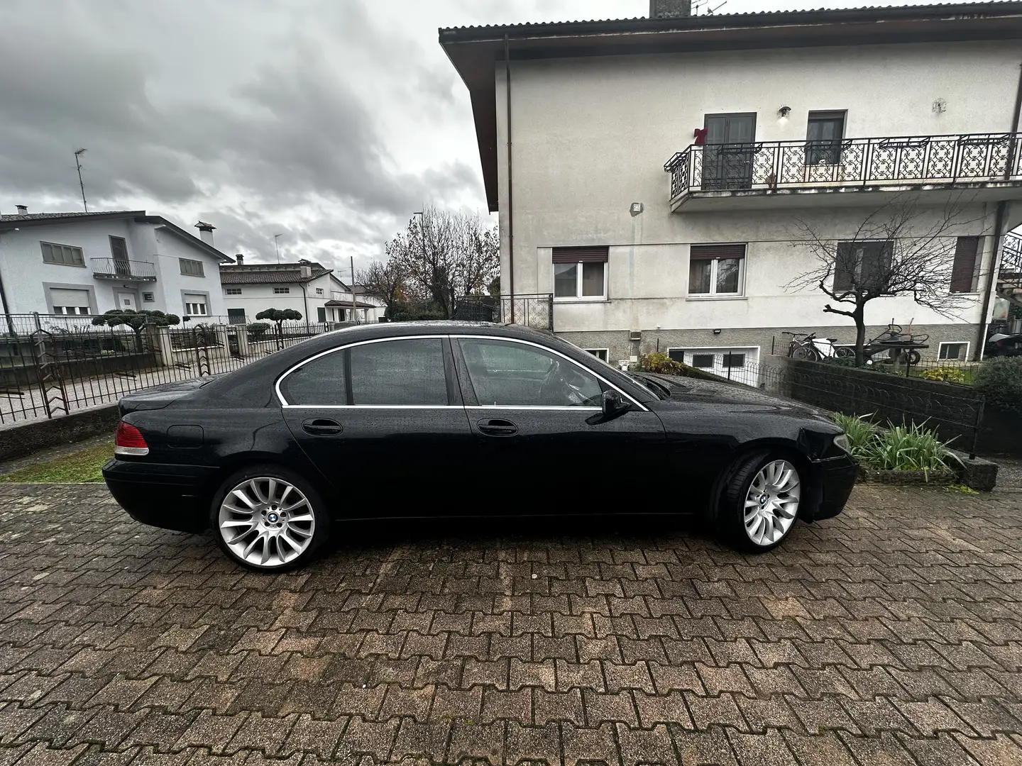 BMW 730 VENDO URGENTE PREZZO TRATTABILE LEGGI DESCRIZIONE - 1