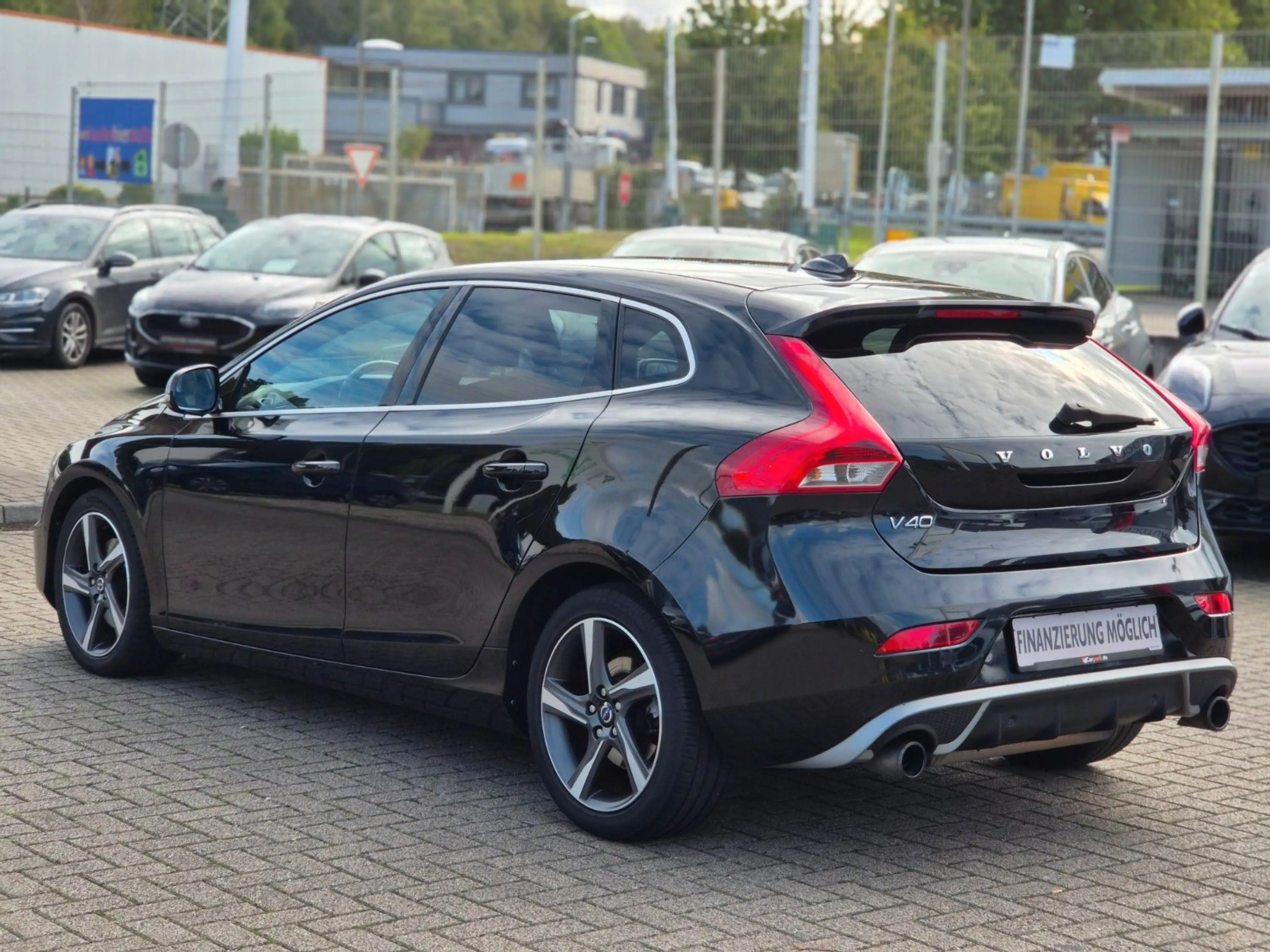 Volvo V40 R-Design Automatik/Navi/Leder/PDC/Garantie — photo 9