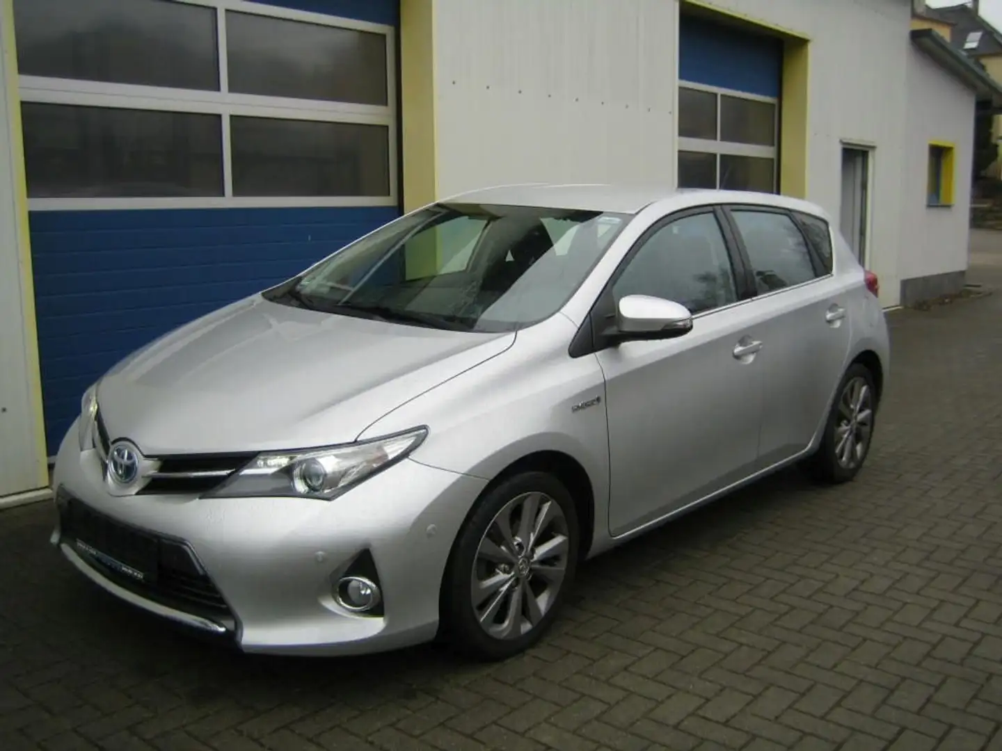 Toyota Auris Hybrid START Edition *Scheckheft,2.Hand,Automatik* Silber - 1