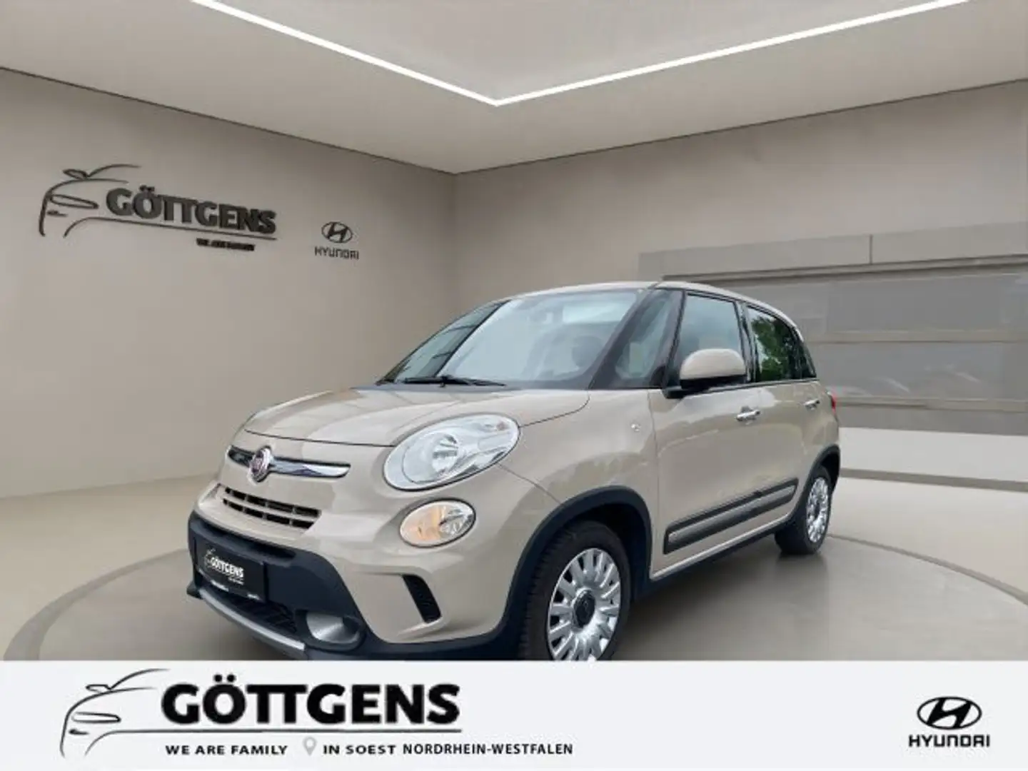Fiat 500L Living 0.9 TwinAir Pop-Star KLIMA BT TEMPO. Beige - 1