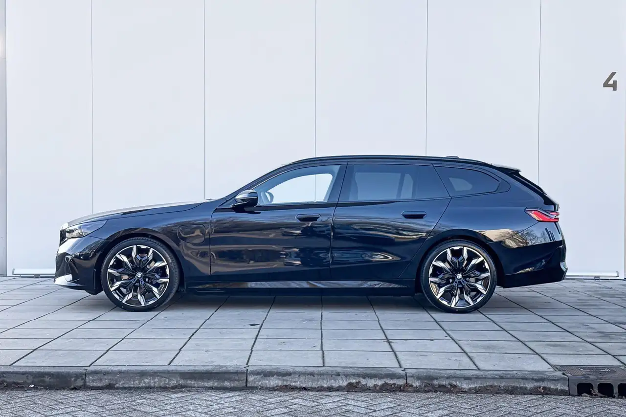 BMW 5 Series 2026