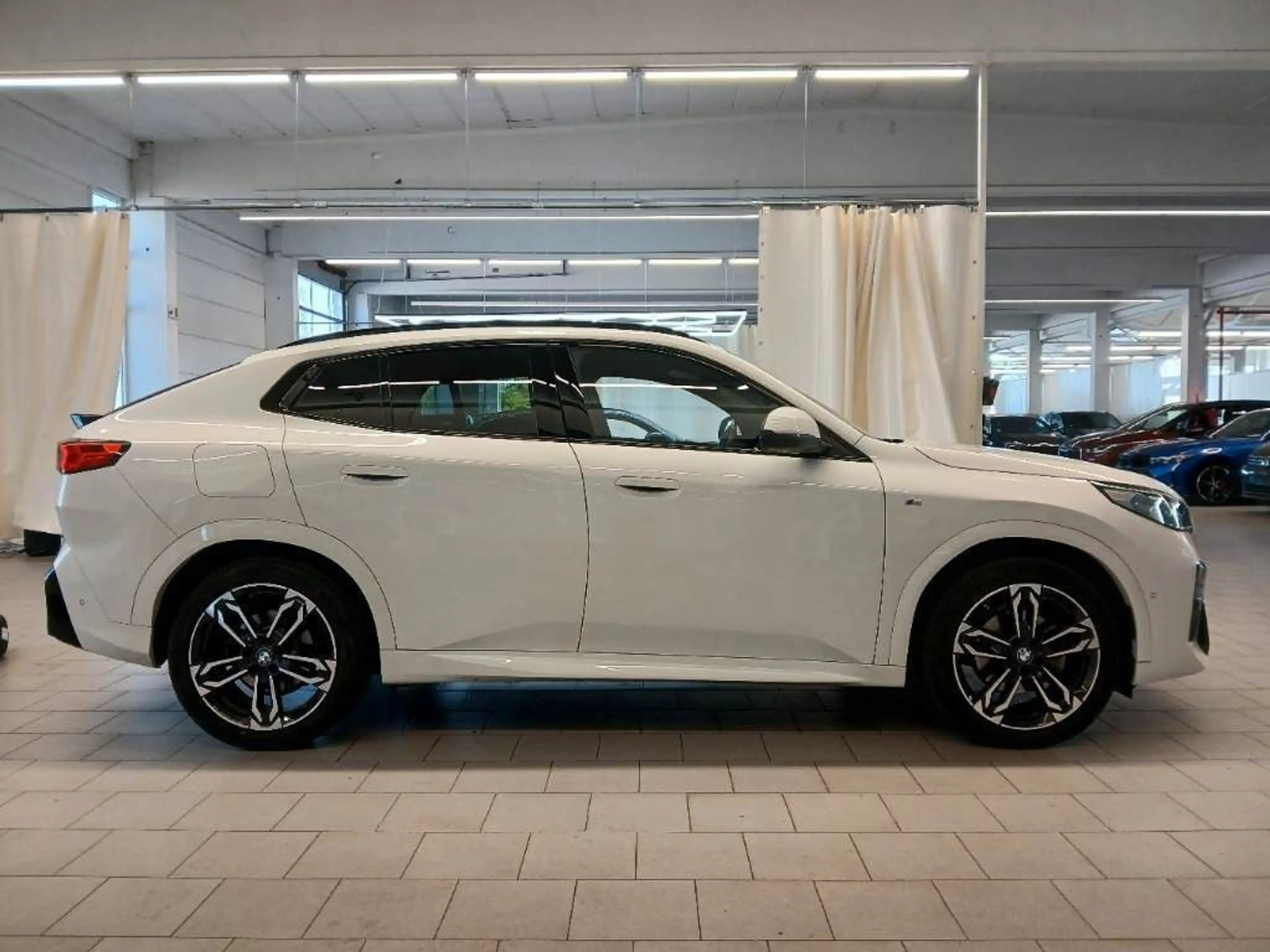 BMW X2 20xd M Sport AHK SHZ LrHz Tempomat 2ZK — photo 7
