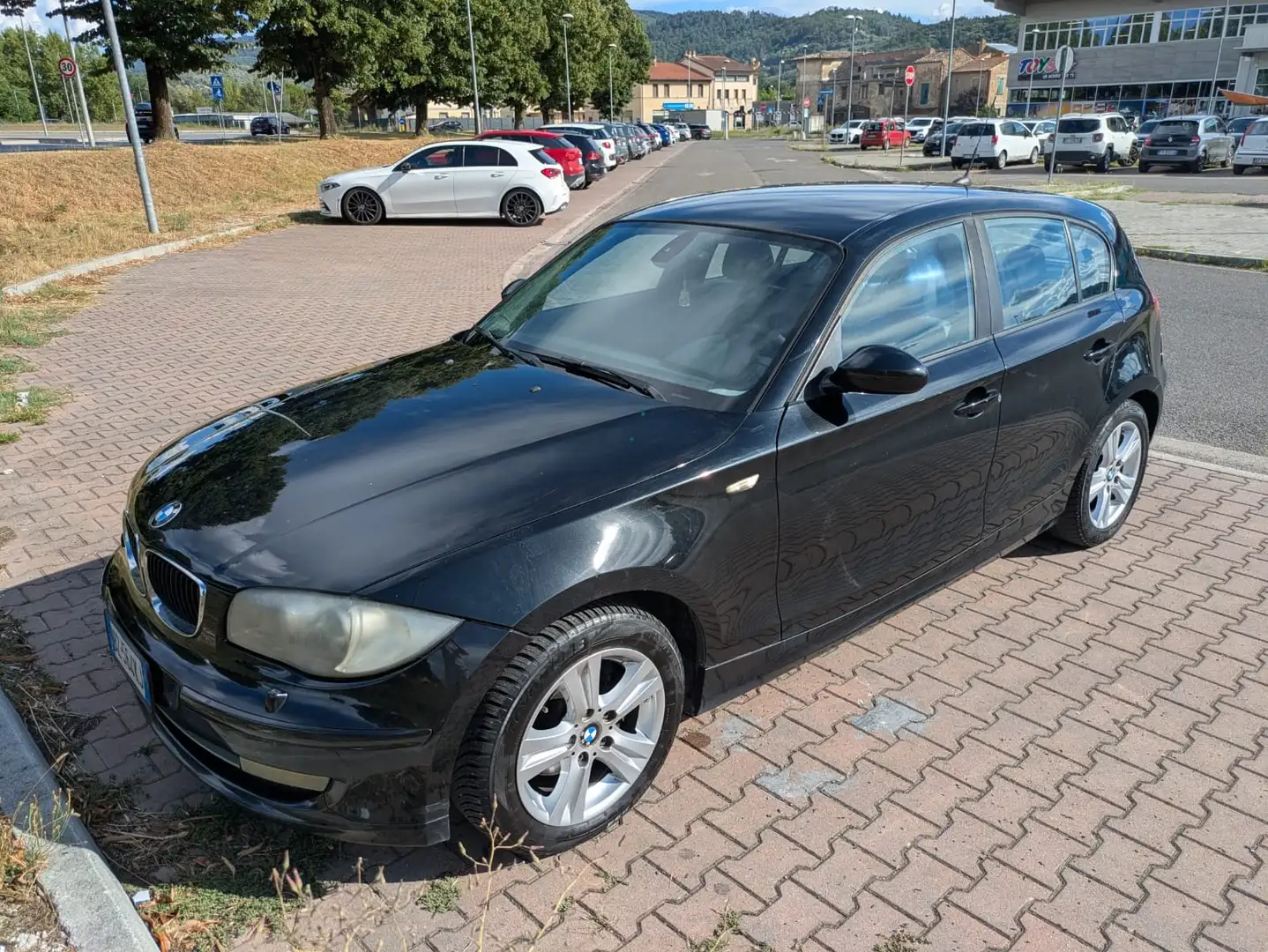 BMW 120 Serie 1 E/81-87 120d 5p Futura dpf Negru - 1