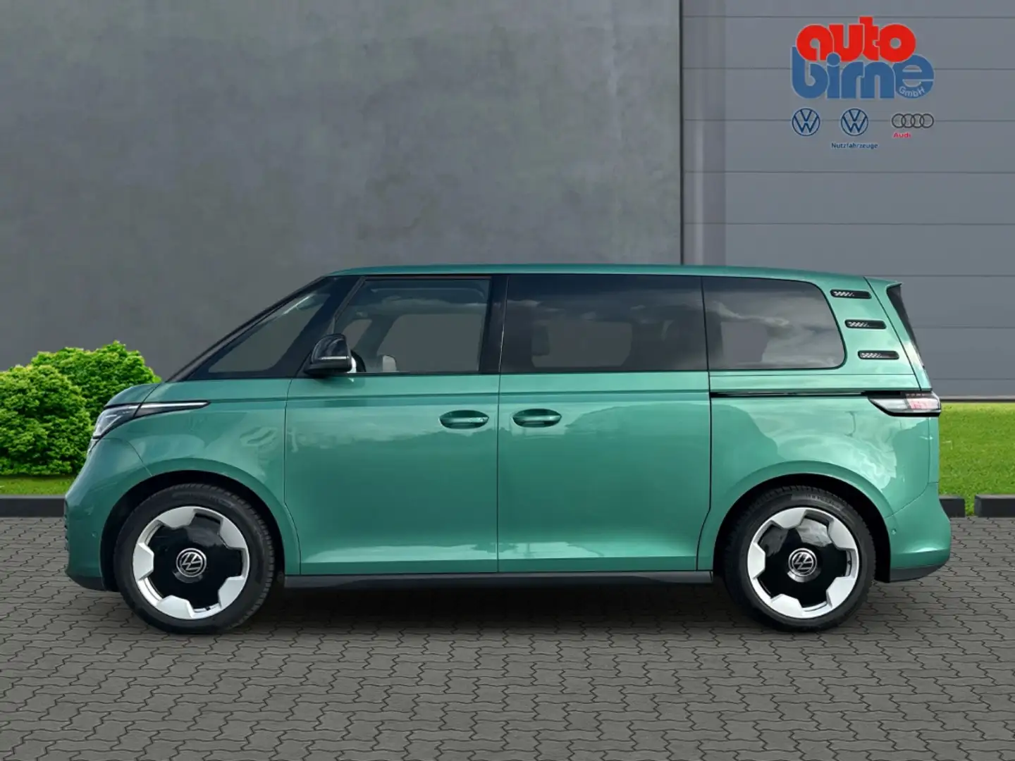 Volkswagen ID. Buzz Pro 150KW AHK Navi Memory Sitze 360 Kamera IQ-Matr Grün - 2