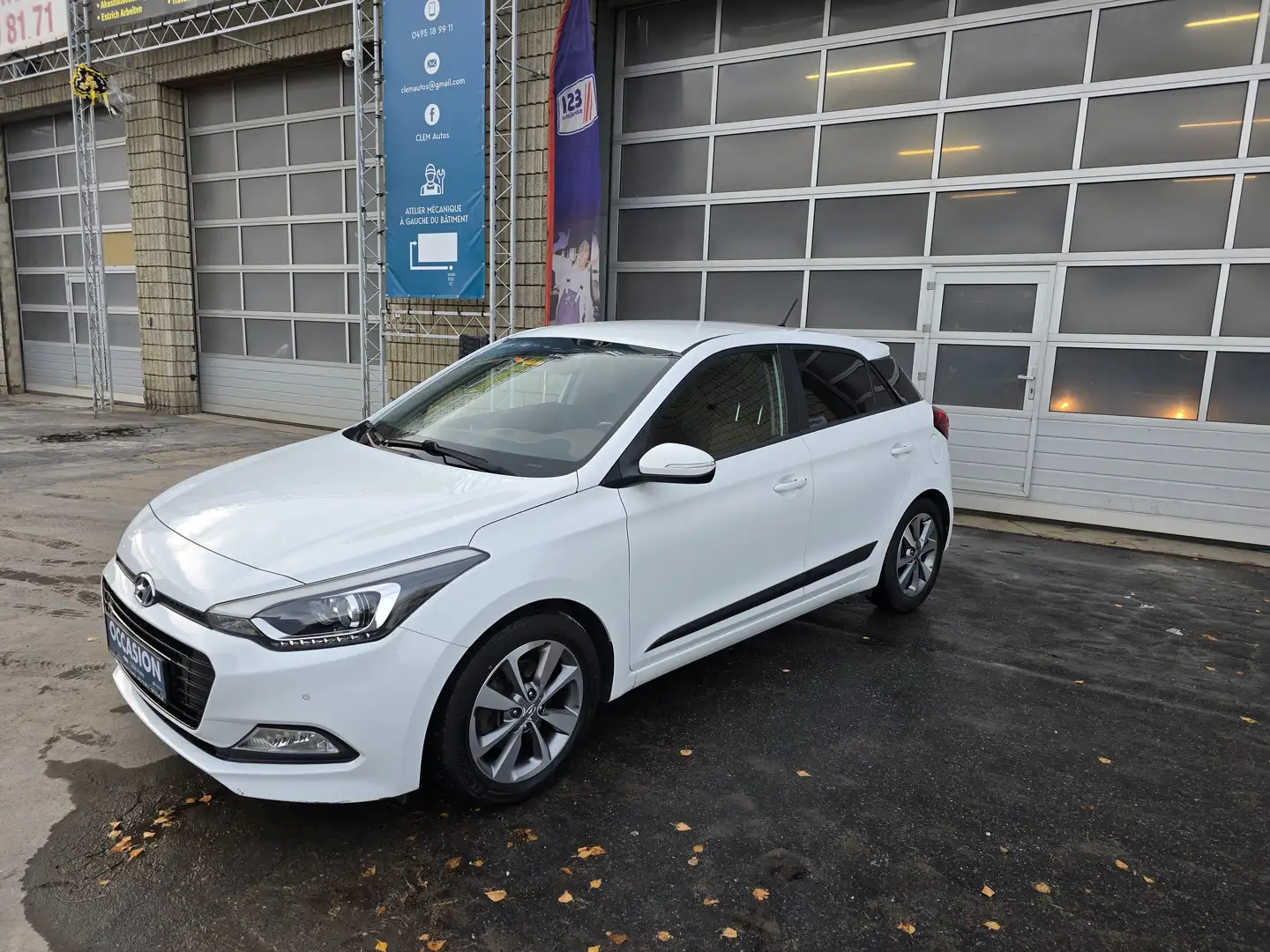 Hyundai i20 i20 1.0 T-GDi Clim auto, capteurs av/ar, etc Wit - 2