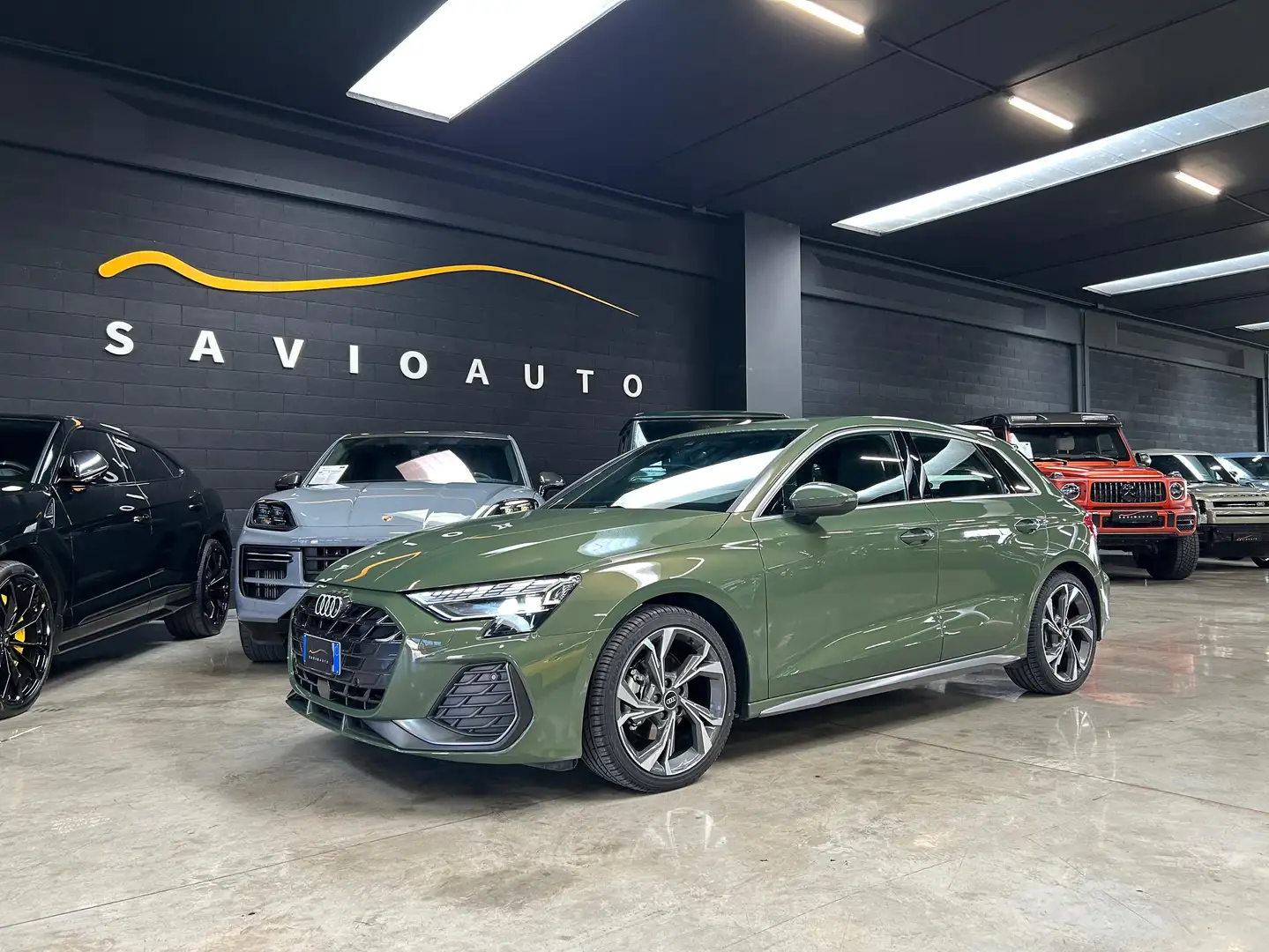 Audi A3 Sportback 2.0 tdi S line - garanzia Audi fino 2028 Verde - 1