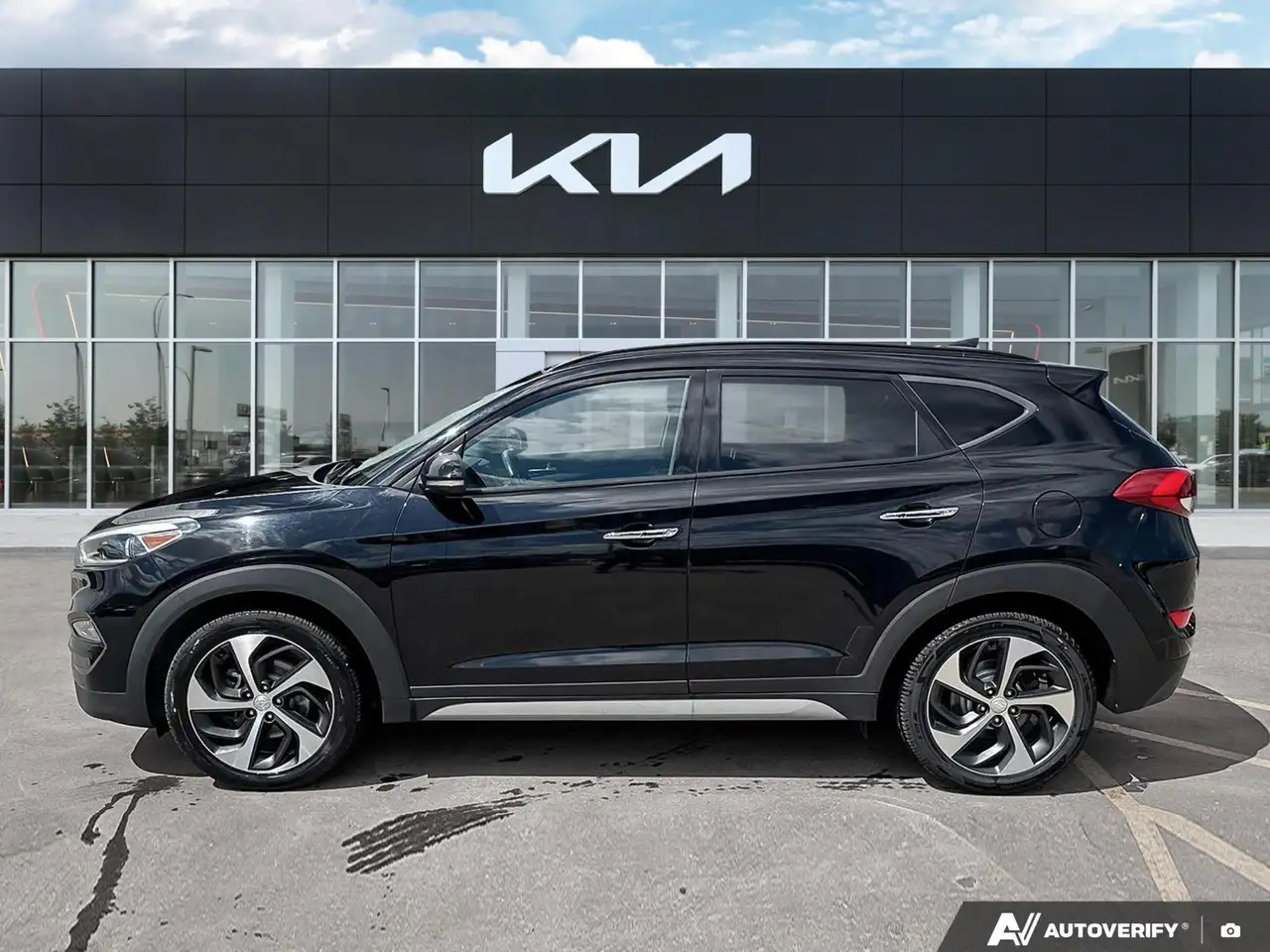 Hyundai TUCSON снимка Hyundai TUCSON