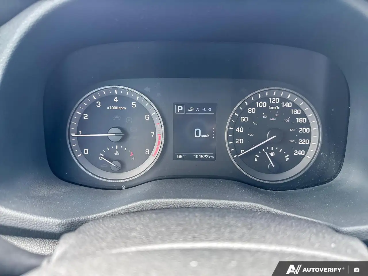 Hyundai TUCSON снимка Hyundai TUCSON