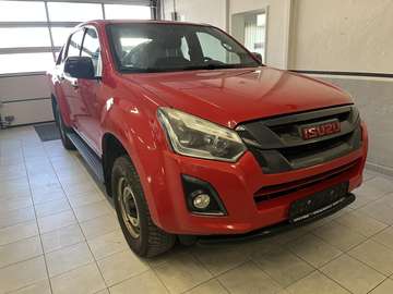 Double Cab 4WD Custom Gebrauchtwagen
