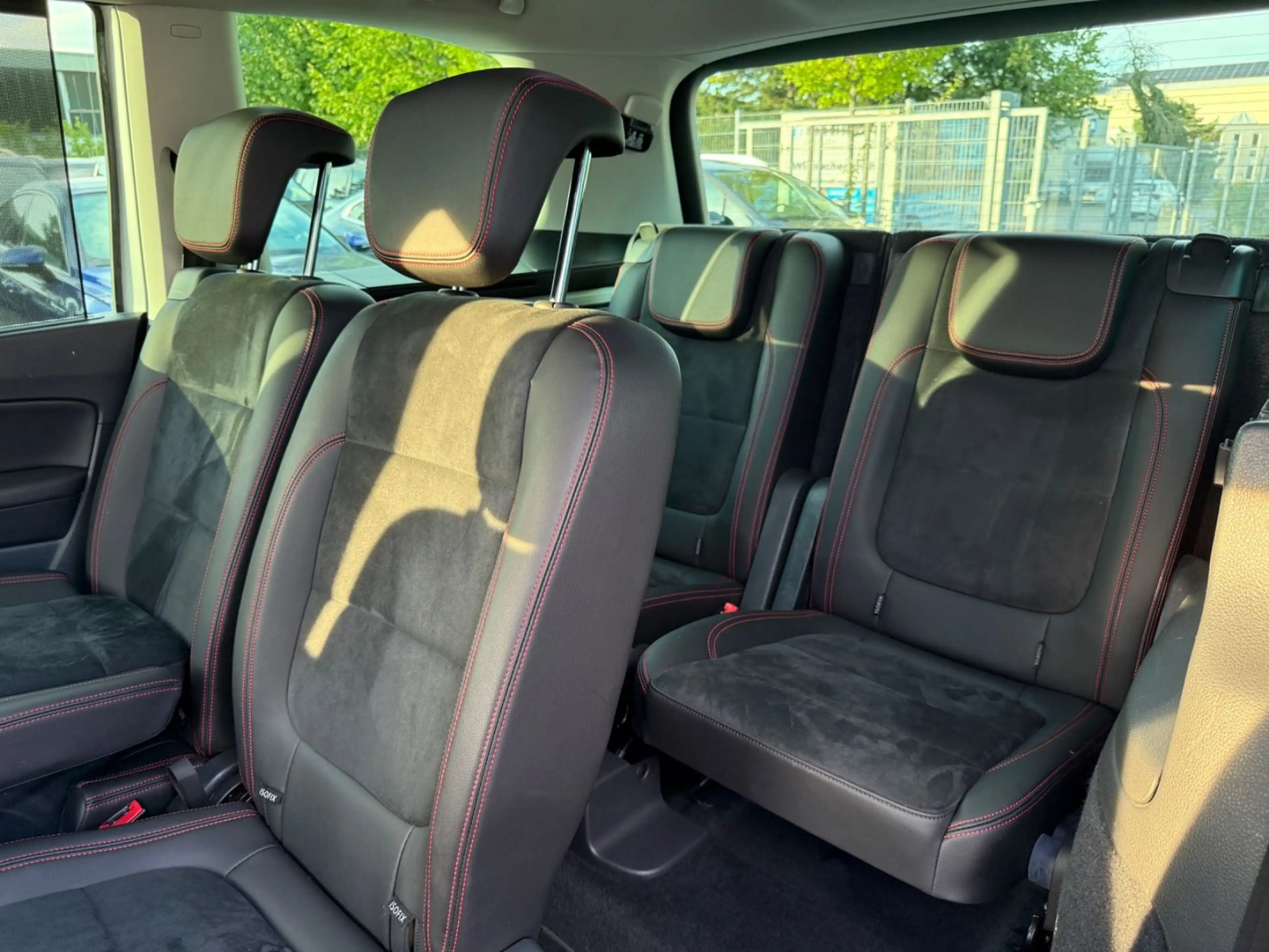 SEAT Alhambra FR Line 2.0 TDI*DSG*7-Sitz*AHK*StdHzg* — photo 15