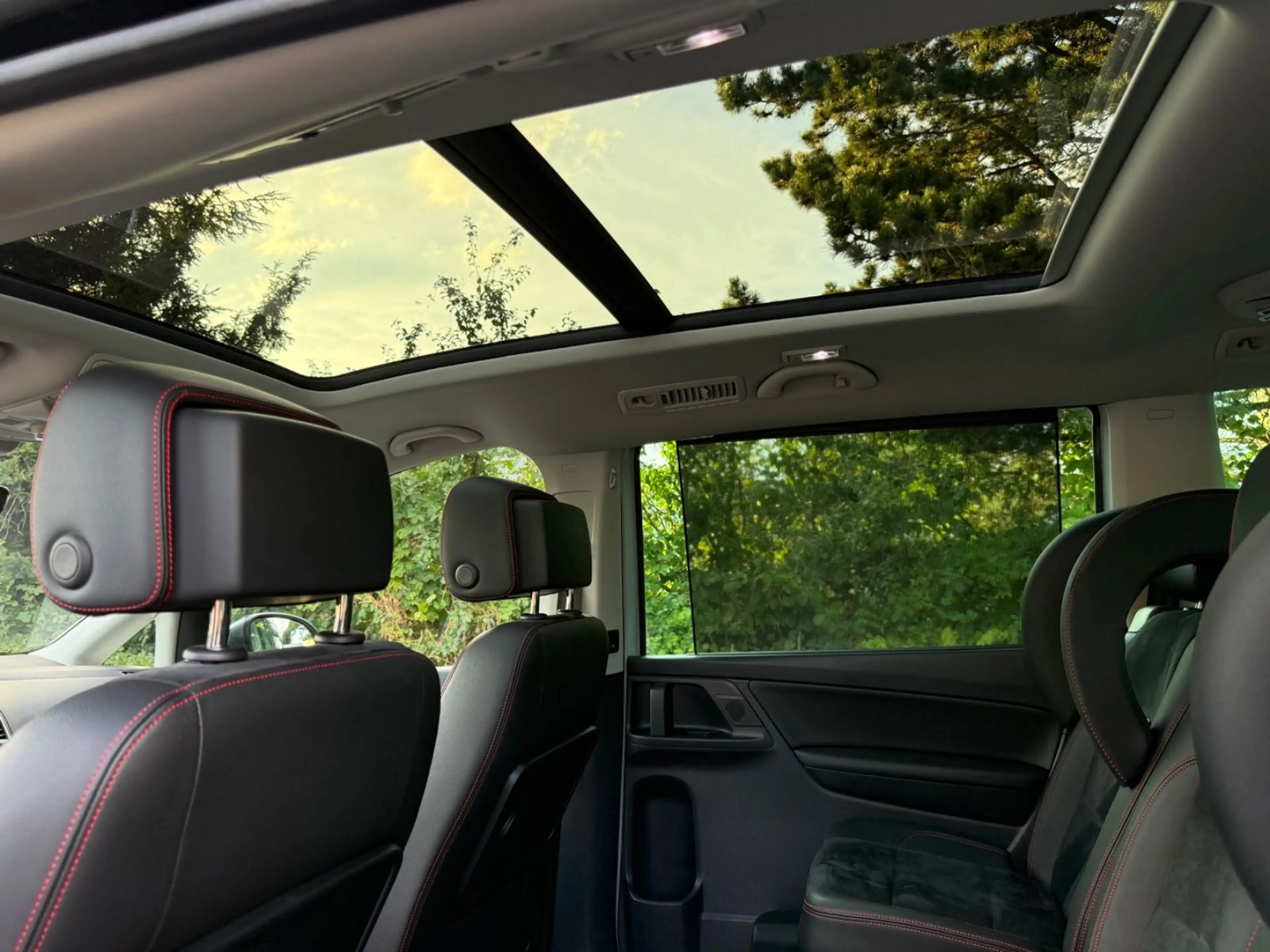SEAT Alhambra FR Line 2.0 TDI*DSG*7-Sitz*AHK*StdHzg* — photo 16
