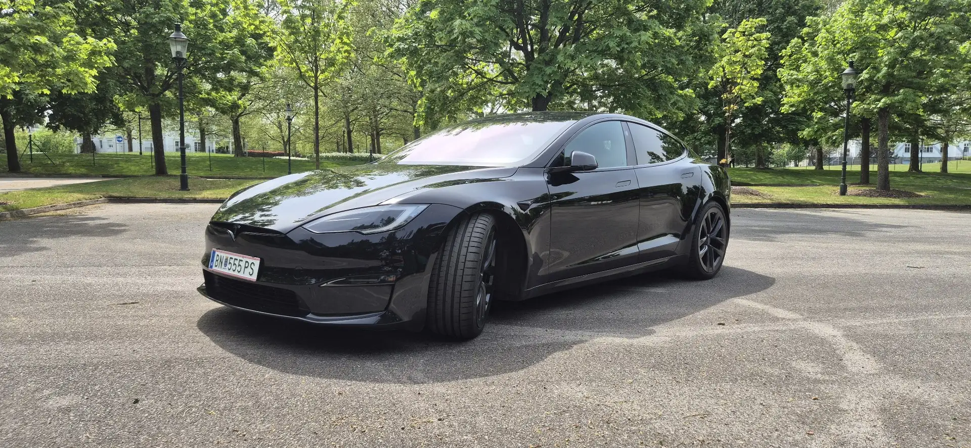 Tesla Model S Plaid 100kWh Enhanced Autopilot Schwarz - 1