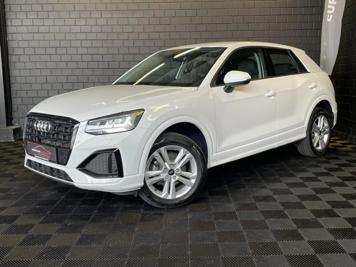 Audi Q2 35 TFSI 150 S TRONIC ADVANCED ** Caméra ** Blanc - 1