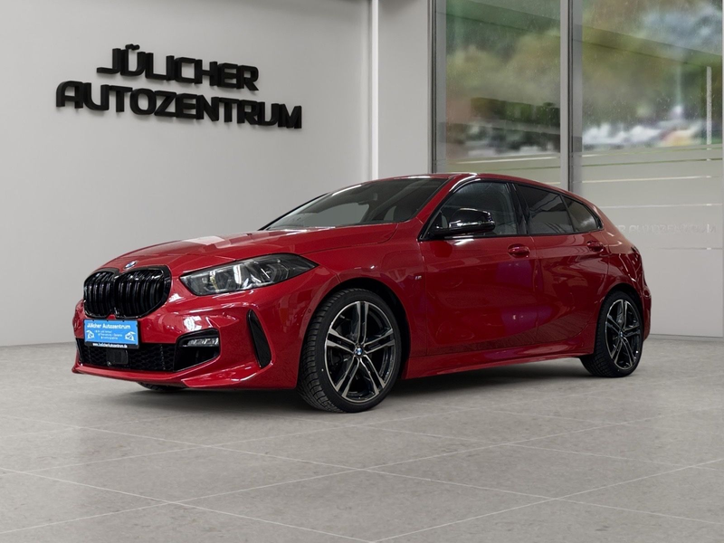 BMW 118 i M Sport Aut., Rentnerfahrzeug, 2.Hand — photo 4