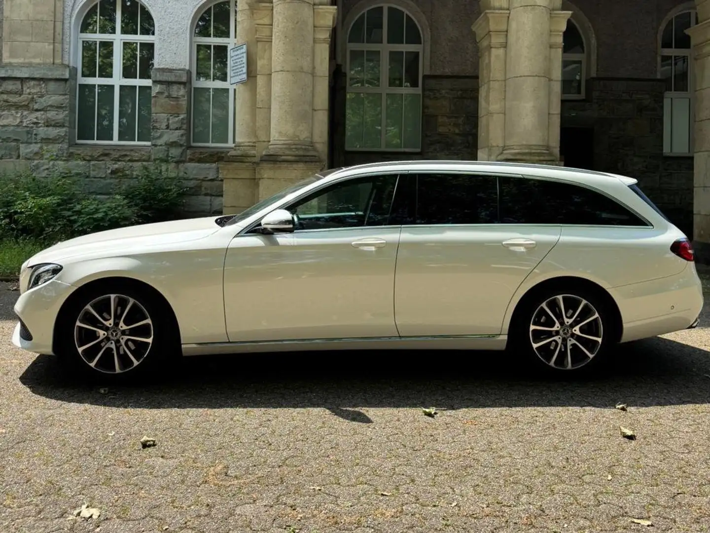 Mercedes-Benz E 200 E 200 d T 9G-TRONIC Sportstyle Edition Bianco - 2