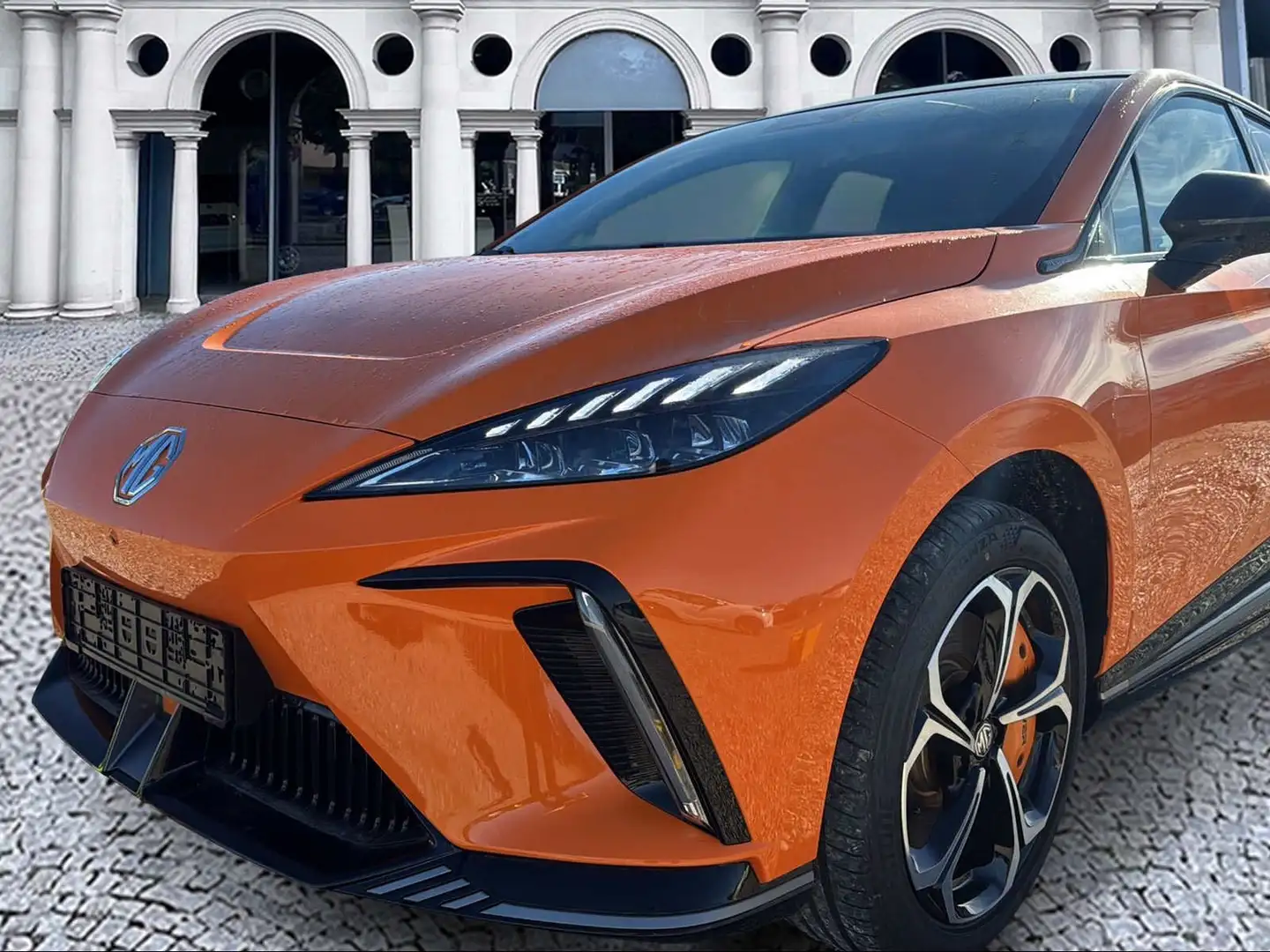 MG MG4 4 XPower *ALLRAD* Portocaliu - 2