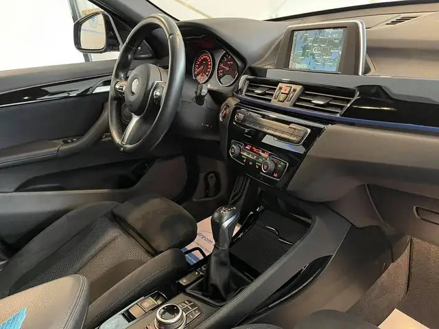 BMW X1 view 25
