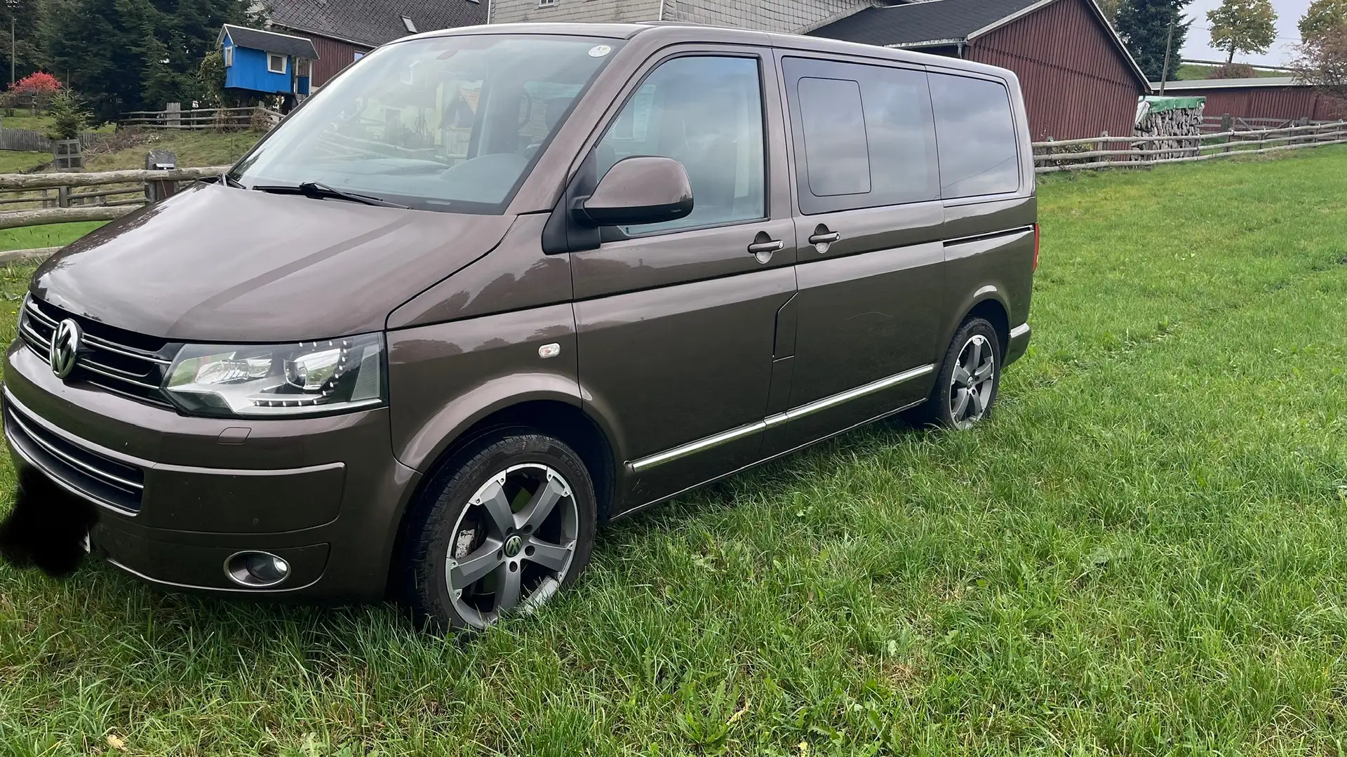 Volkswagen T5 Multivan VW T5 Multivan 4MOTION Highline Braun - 2