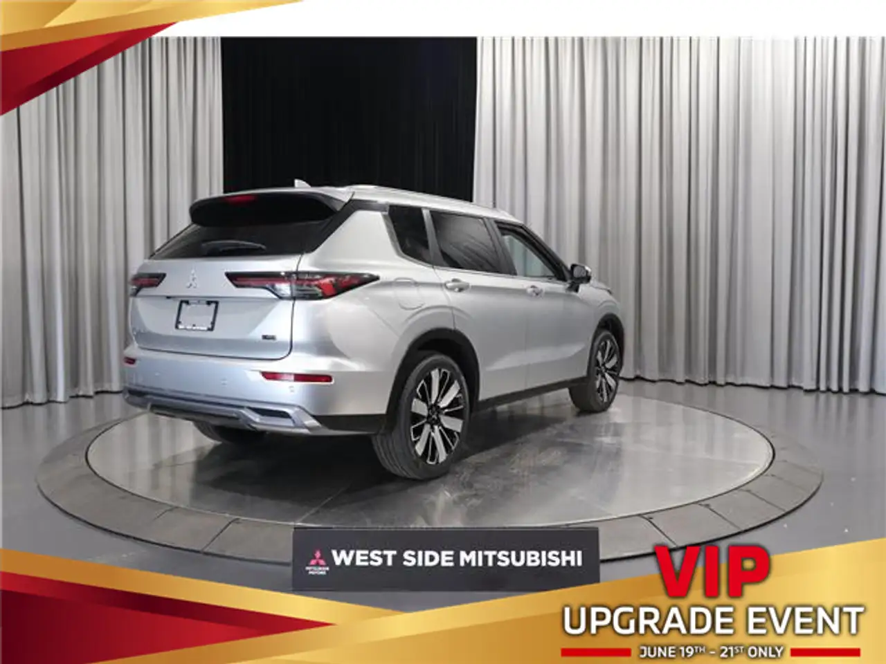 Mitsubishi Outlander снимка Mitsubishi Outlander