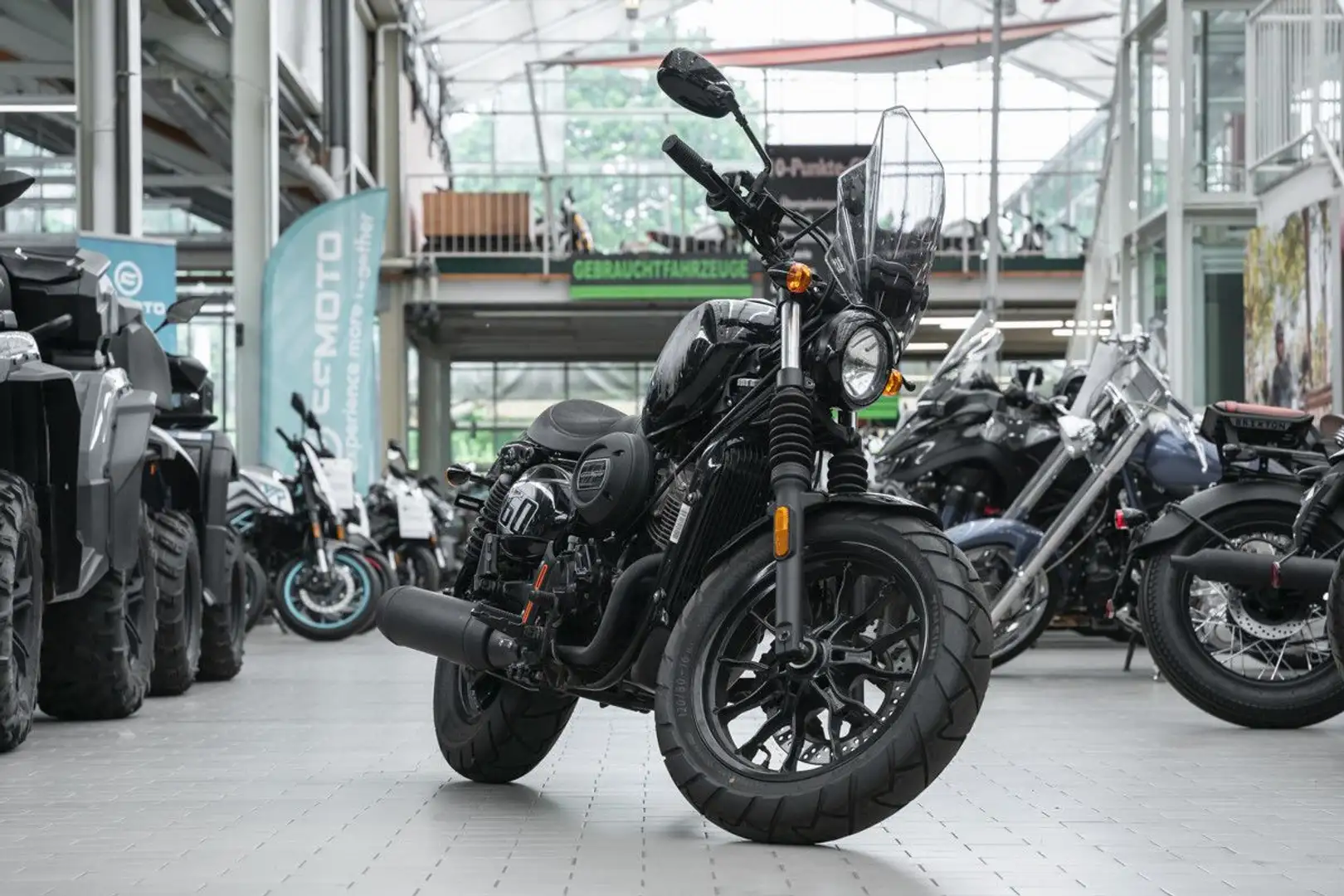 Hyosung GV 125 S Aquila, 1.Hand, unfallfrei Noir - 2