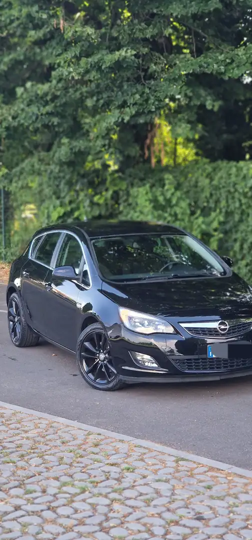 Opel Astra Astra IV 2010 5p 1.6 turbo Cosmo S 180cv Nero - 1