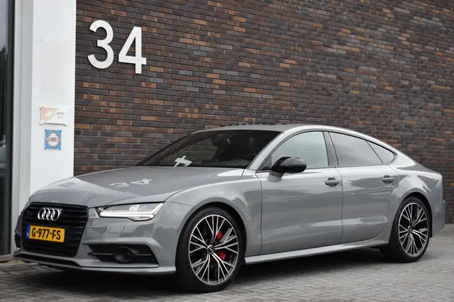 Audi A7 view 3