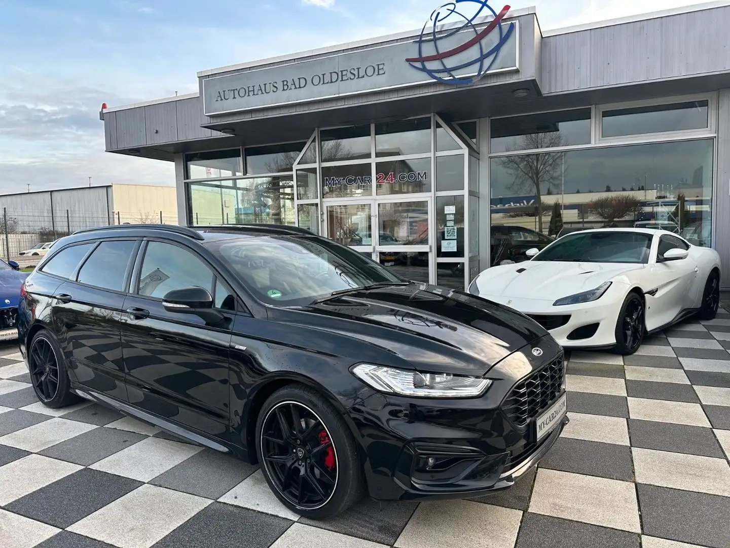 Ford Mondeo Turnier ST-Line,AHK,Navi,Kamera,MwSt Schwarz - 2