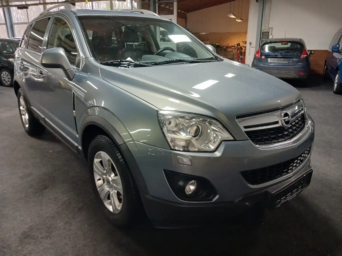 Opel Antara Design Edition 4x4  NAVI TUV INSPEK NEU Grau - 2