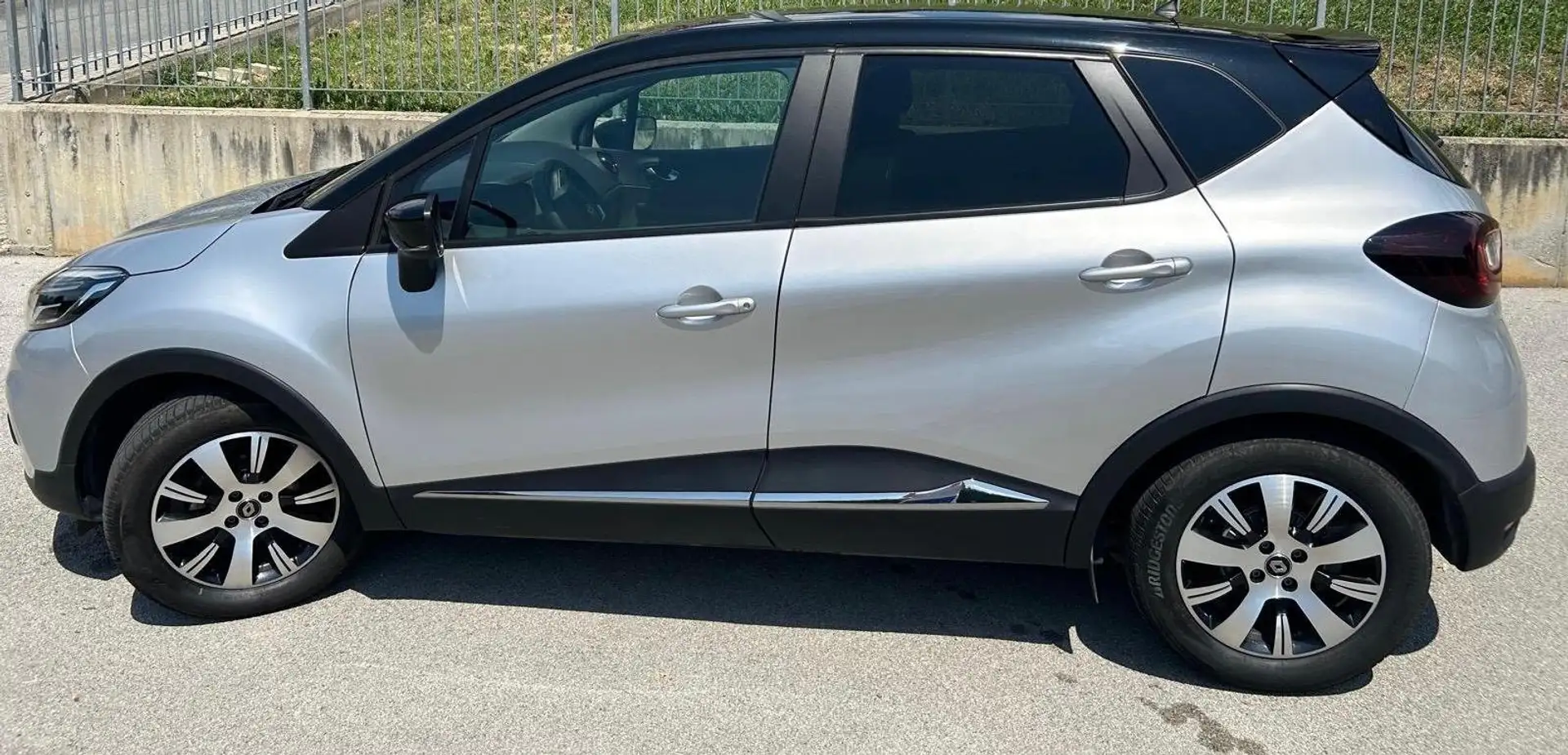 Renault Captur Captur 0.9 tce Sport Edition2 90cv E6d GPL Argento - 1