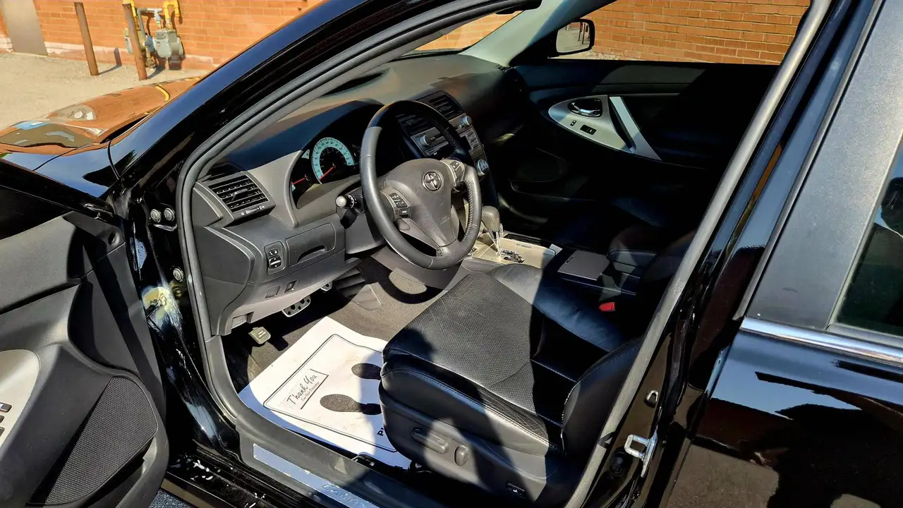 Toyota Camry снимка Toyota Camry