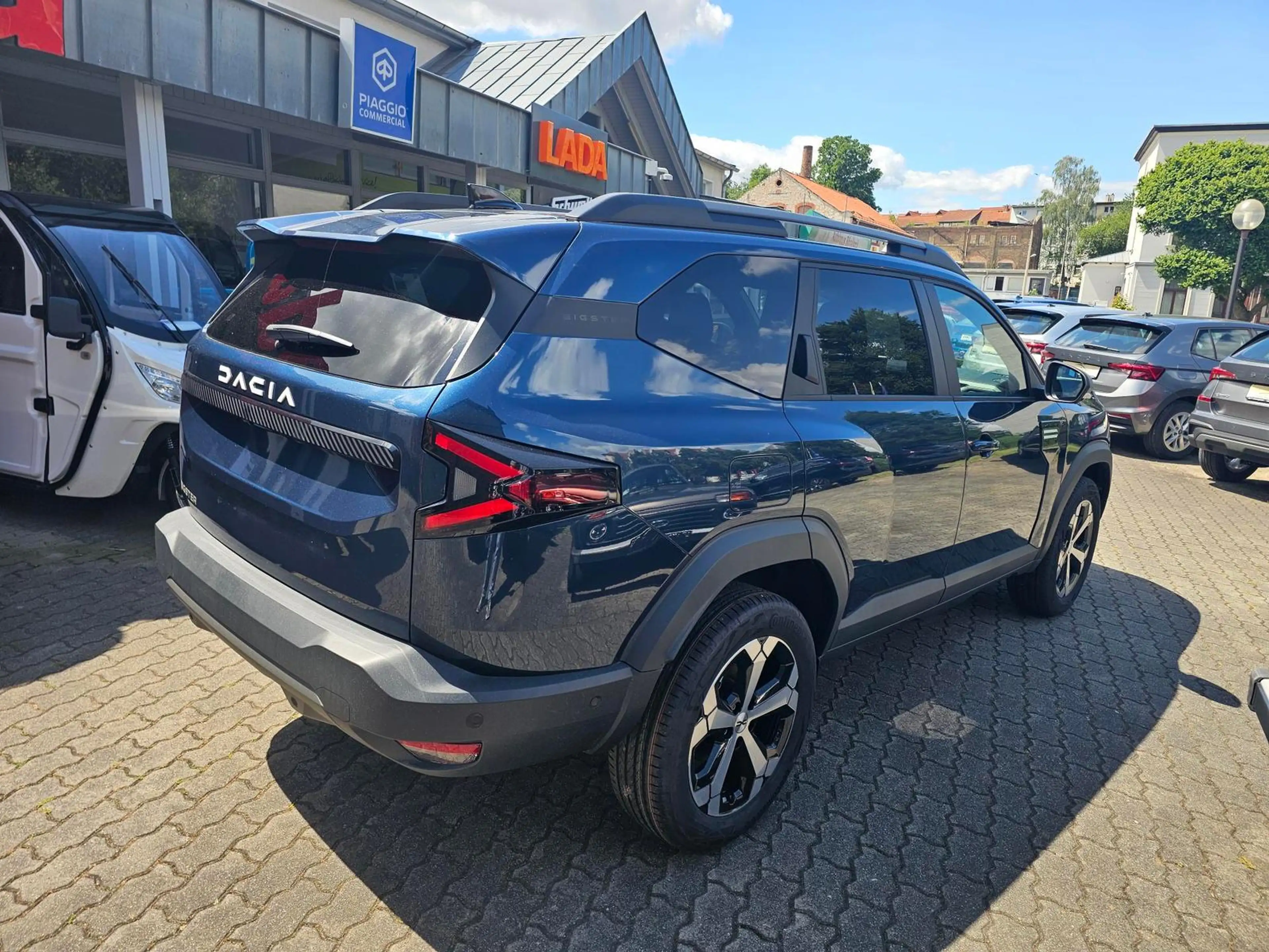 Dacia Bigster JOURNEY Hybrid 155+AUTOMATIK+City&Winter — photo 3