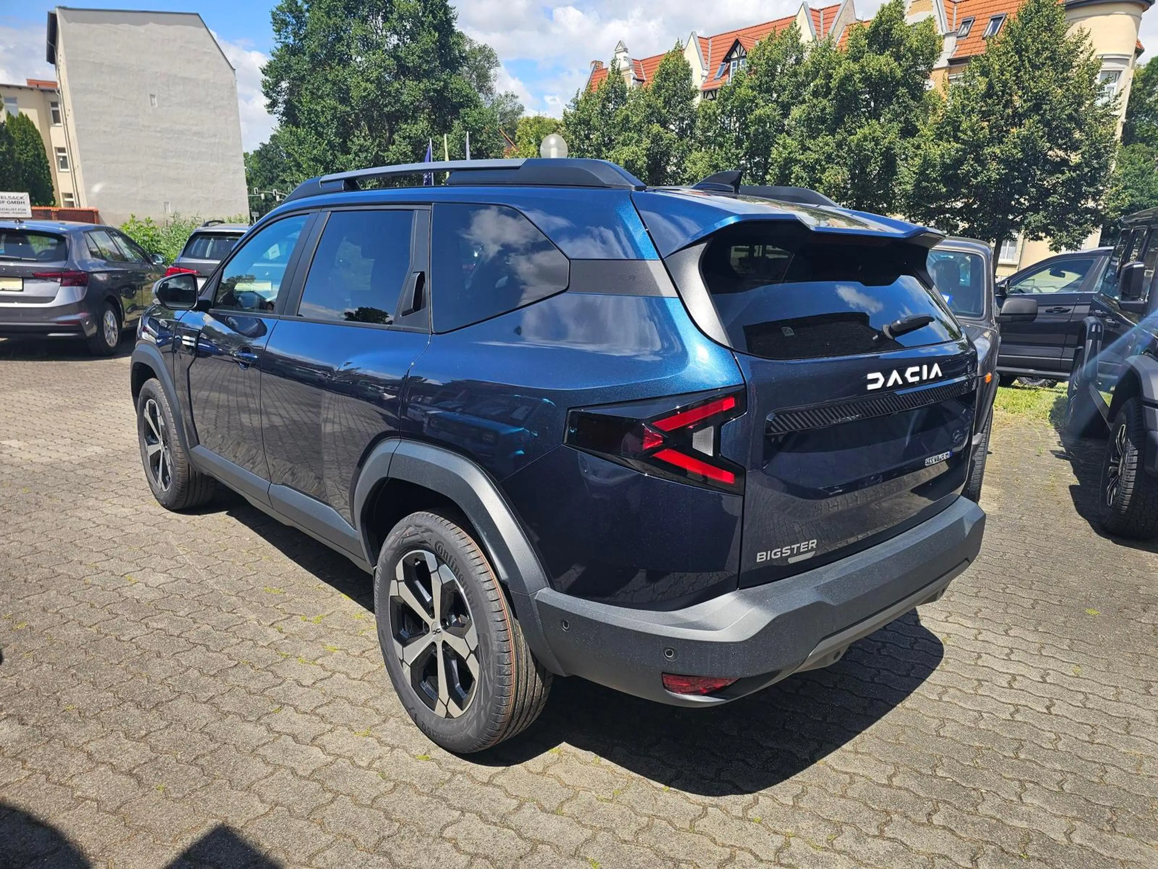 Dacia Bigster JOURNEY Hybrid 155+AUTOMATIK+City&Winter — photo 4
